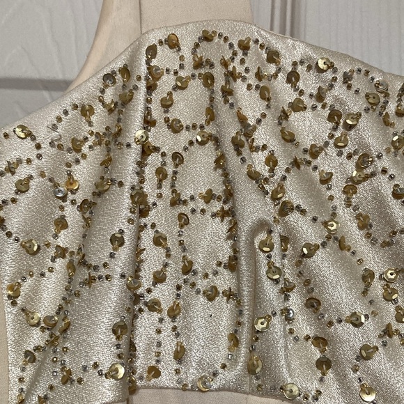 Evening dress in pastel yellow size 6 - Picture 2 of 12